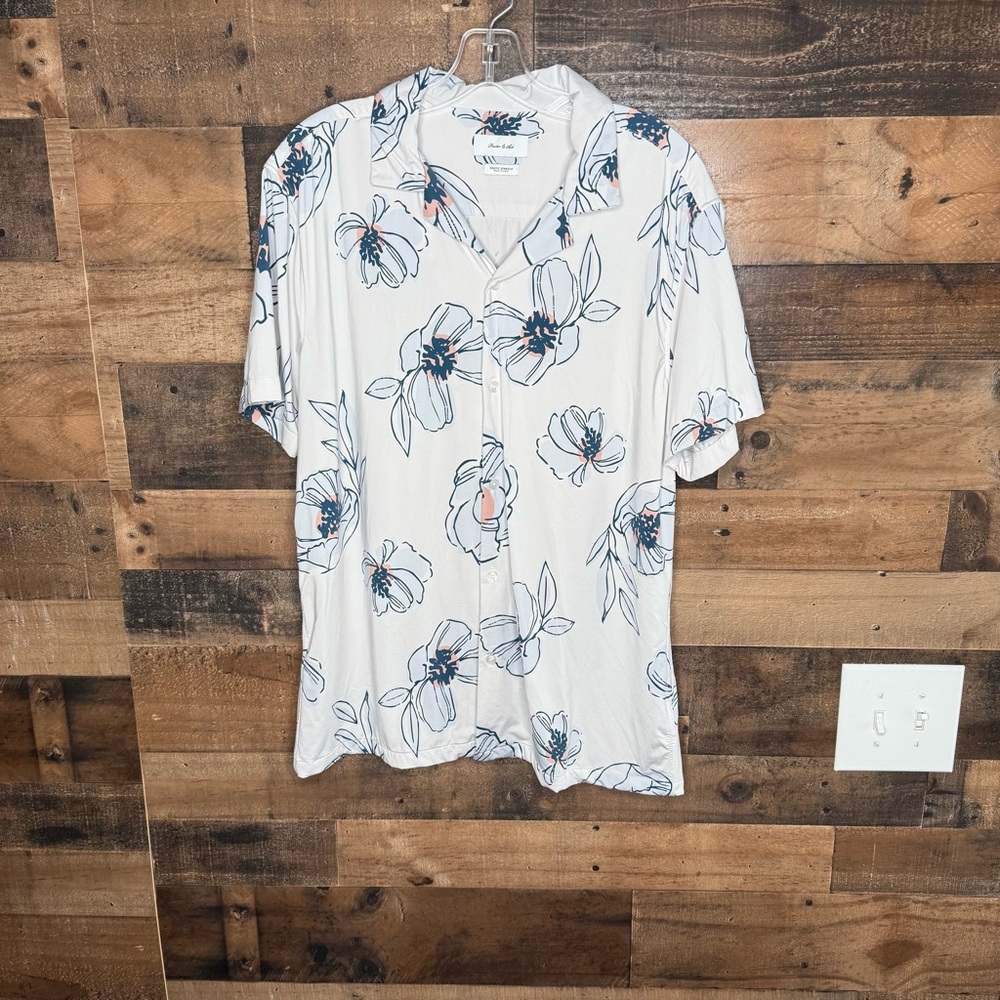 Blue and White Casual Button Down Shirt with Artistic Print
